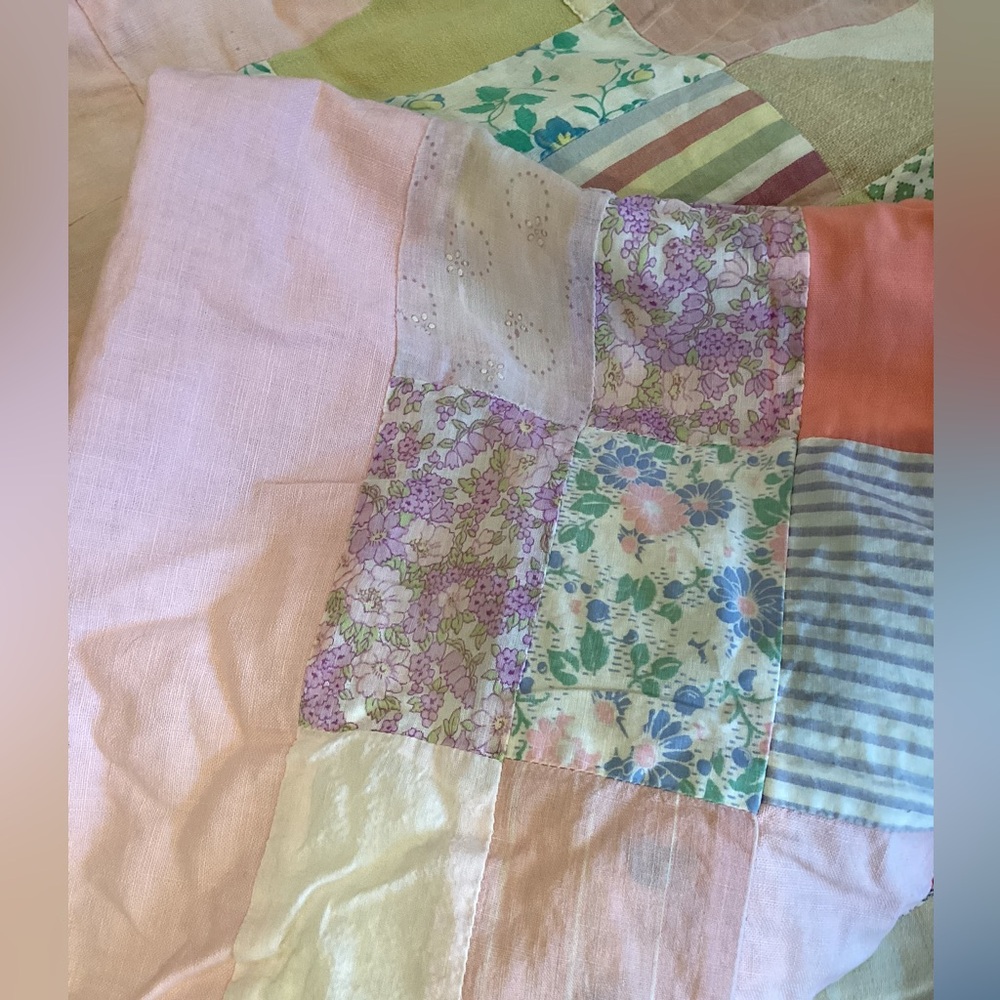 Vintage 1940’s Quilt